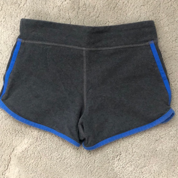 Adidas spandex shorts - Picture 2 of 4